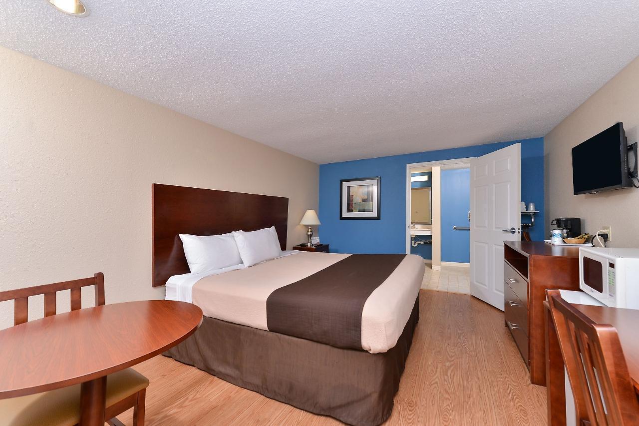 Americas Best Value Inn & Suites St Clairsville Wheeling St. Clairsville Εξωτερικό φωτογραφία