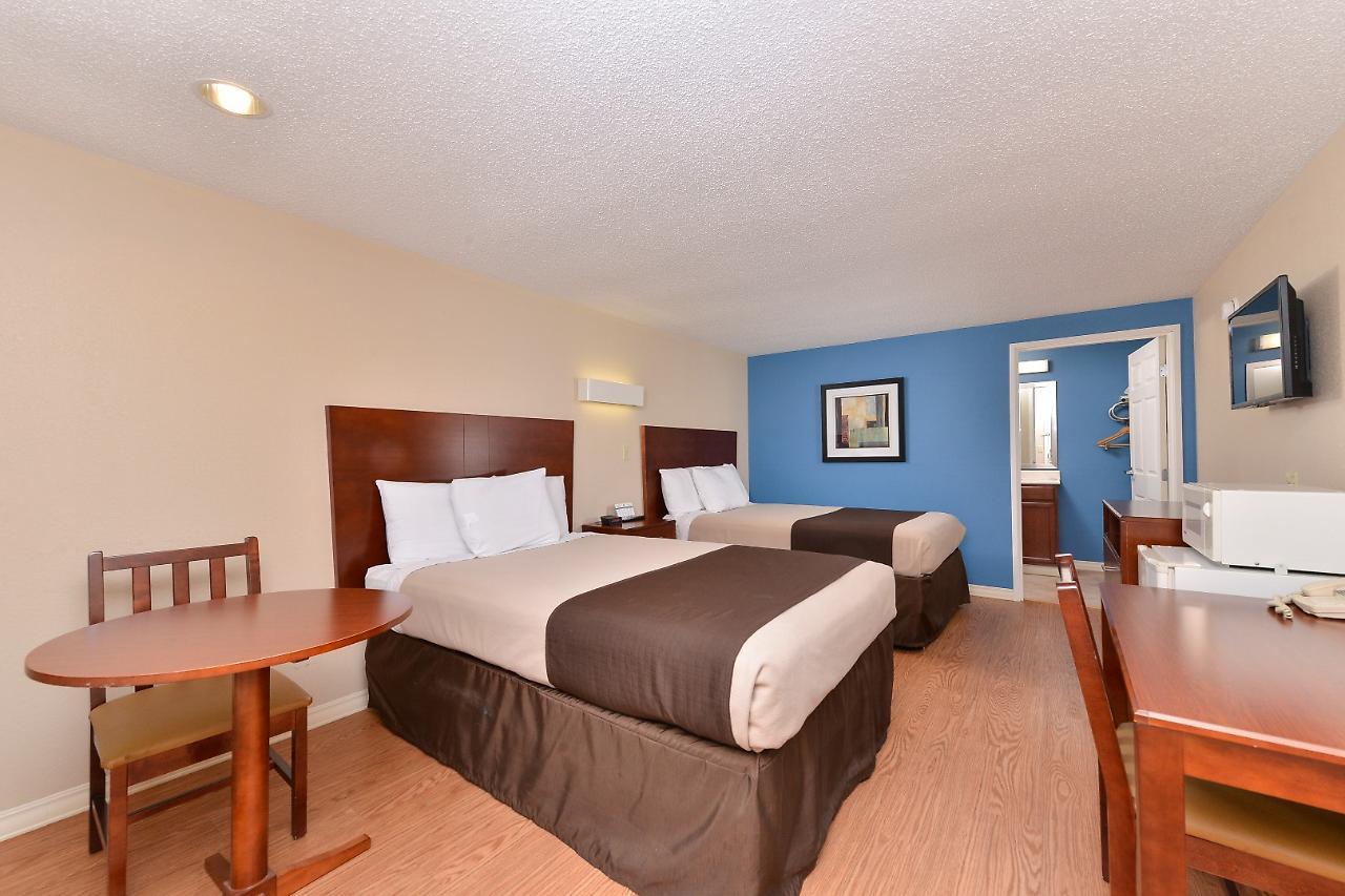 Americas Best Value Inn & Suites St Clairsville Wheeling St. Clairsville Εξωτερικό φωτογραφία