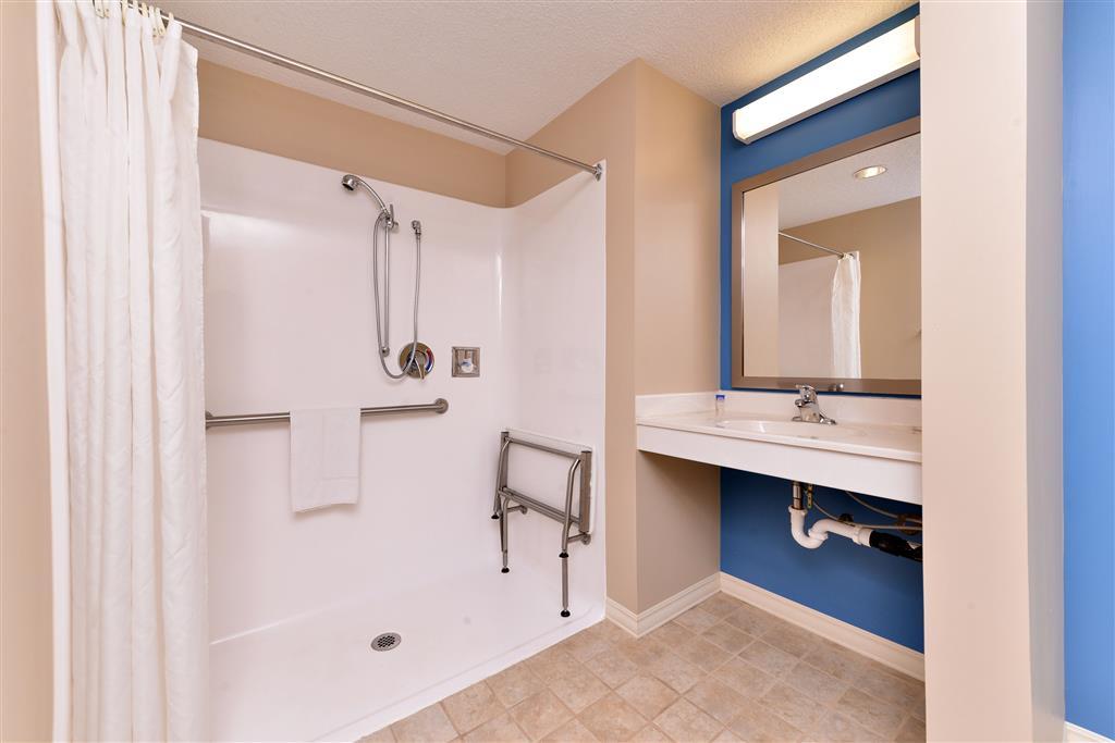 Americas Best Value Inn & Suites St Clairsville Wheeling St. Clairsville Δωμάτιο φωτογραφία