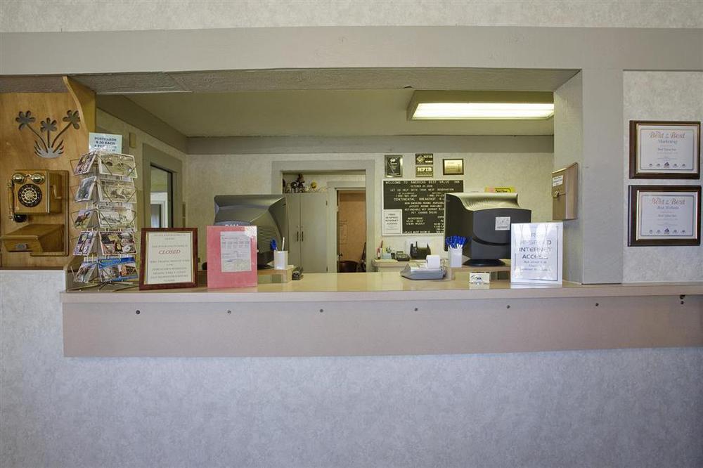 Americas Best Value Inn & Suites St Clairsville Wheeling St. Clairsville Εσωτερικό φωτογραφία